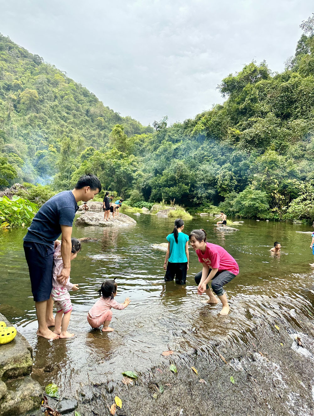 Các khu, điểm du lịch ở Bắc Giang đón hàng vạn khách dịp nghỉ lễ