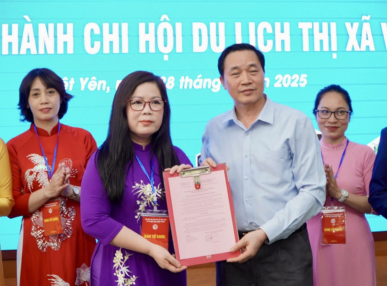 Lễ ra mắt Ban chấp hành Chi hội Du lịch thị xã Việt Yên