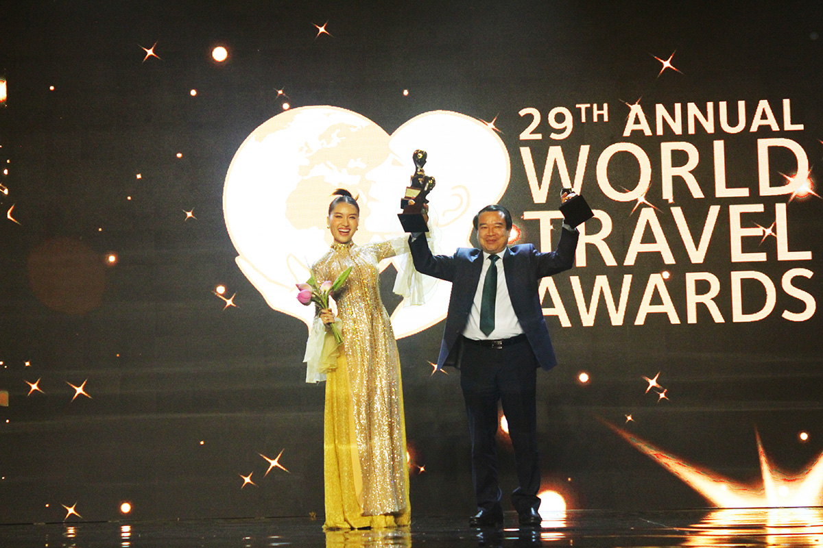 TIN NÓNG: "Mưa" giải thưởng dành cho Việt Nam tại lễ trao giải World Travel Awards 2022