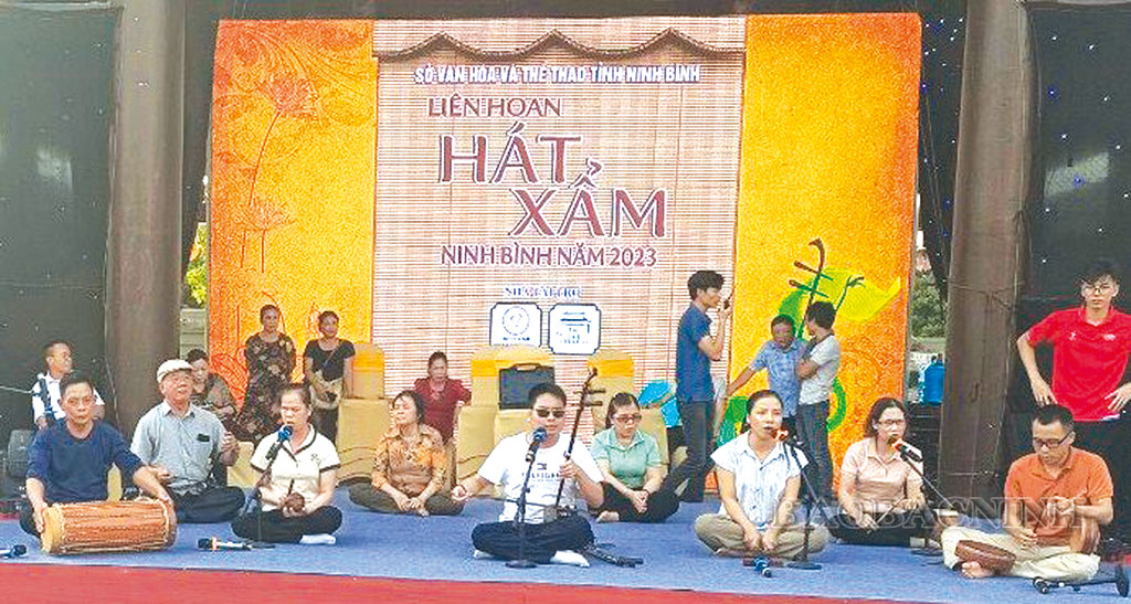 Gìn giữ nghệ thuật diễn xướng dân gian độc đáo