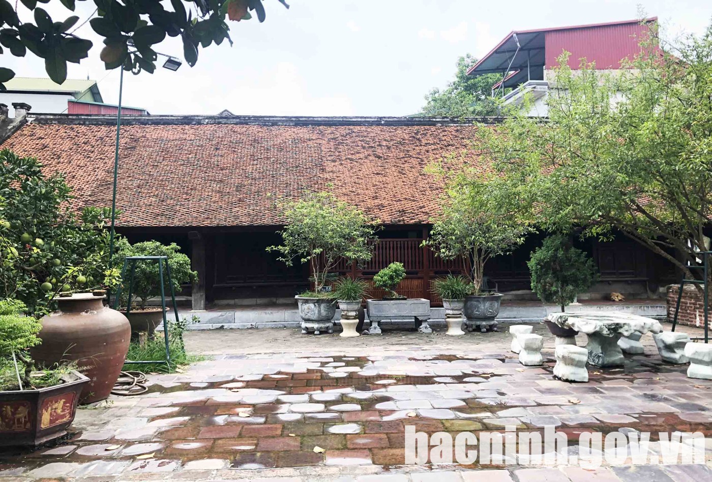 Từ đường họ Nguyễn Thạc, phường Đình Bảng