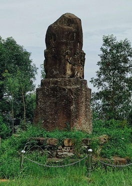 Hai bảo vật quốc gia Cửa võng đình Diềm và Cột đá chùa Dạm