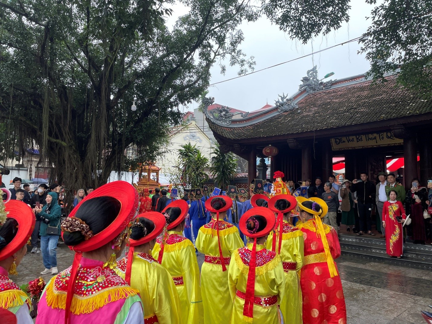 Đến hội làng Diềm, nhớ về Thủy tổ Quan họ